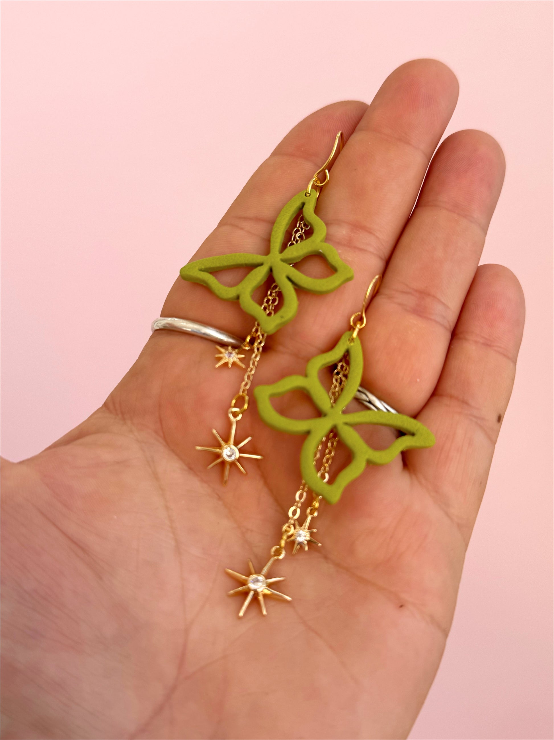 Flutter Dangles - Concordia Style Boutique