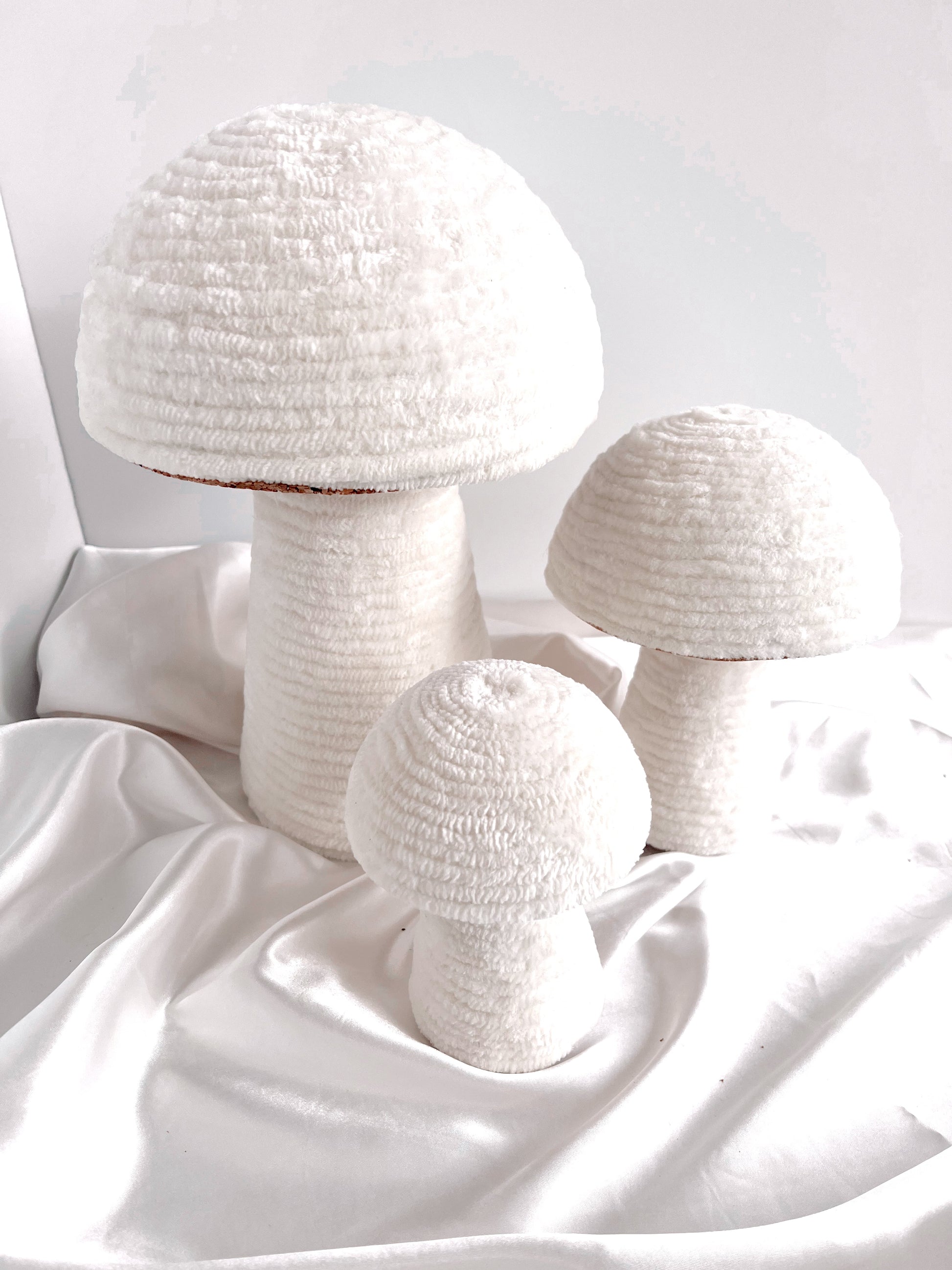 Regular Velvet Shroomie 2.0 - Concordia Style Boutique