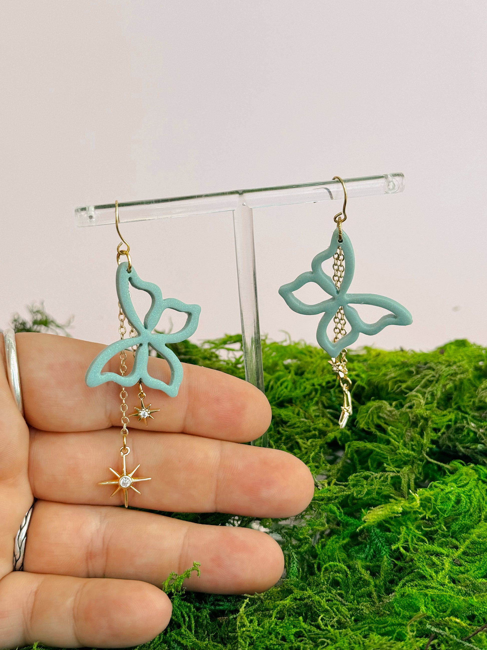 Flutter Dangles - Concordia Style Boutique