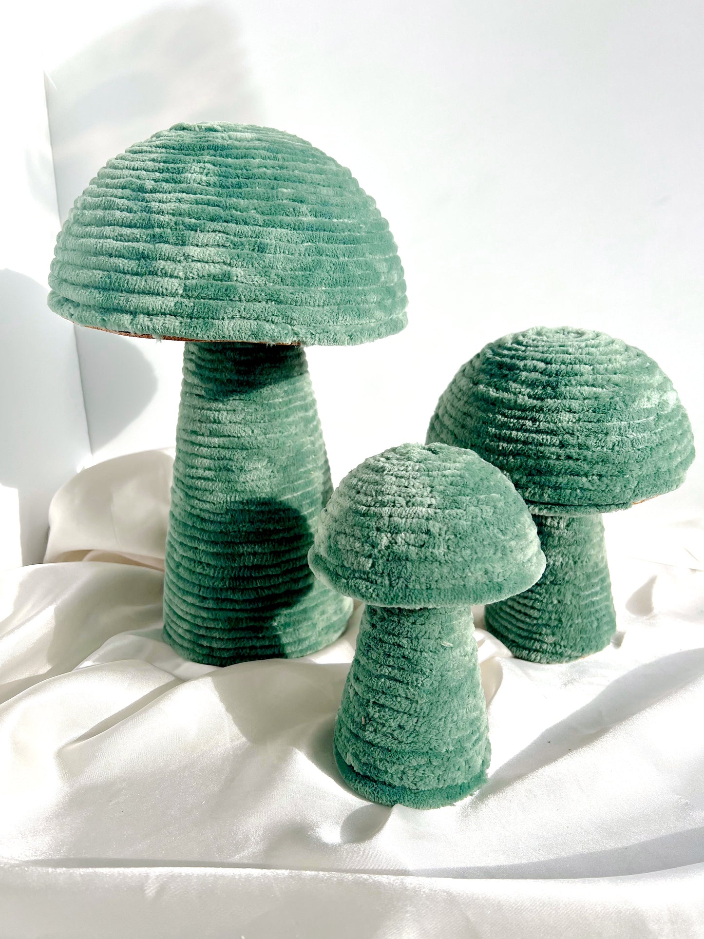Regular Velvet Shroomie 2.0 - Concordia Style Boutique