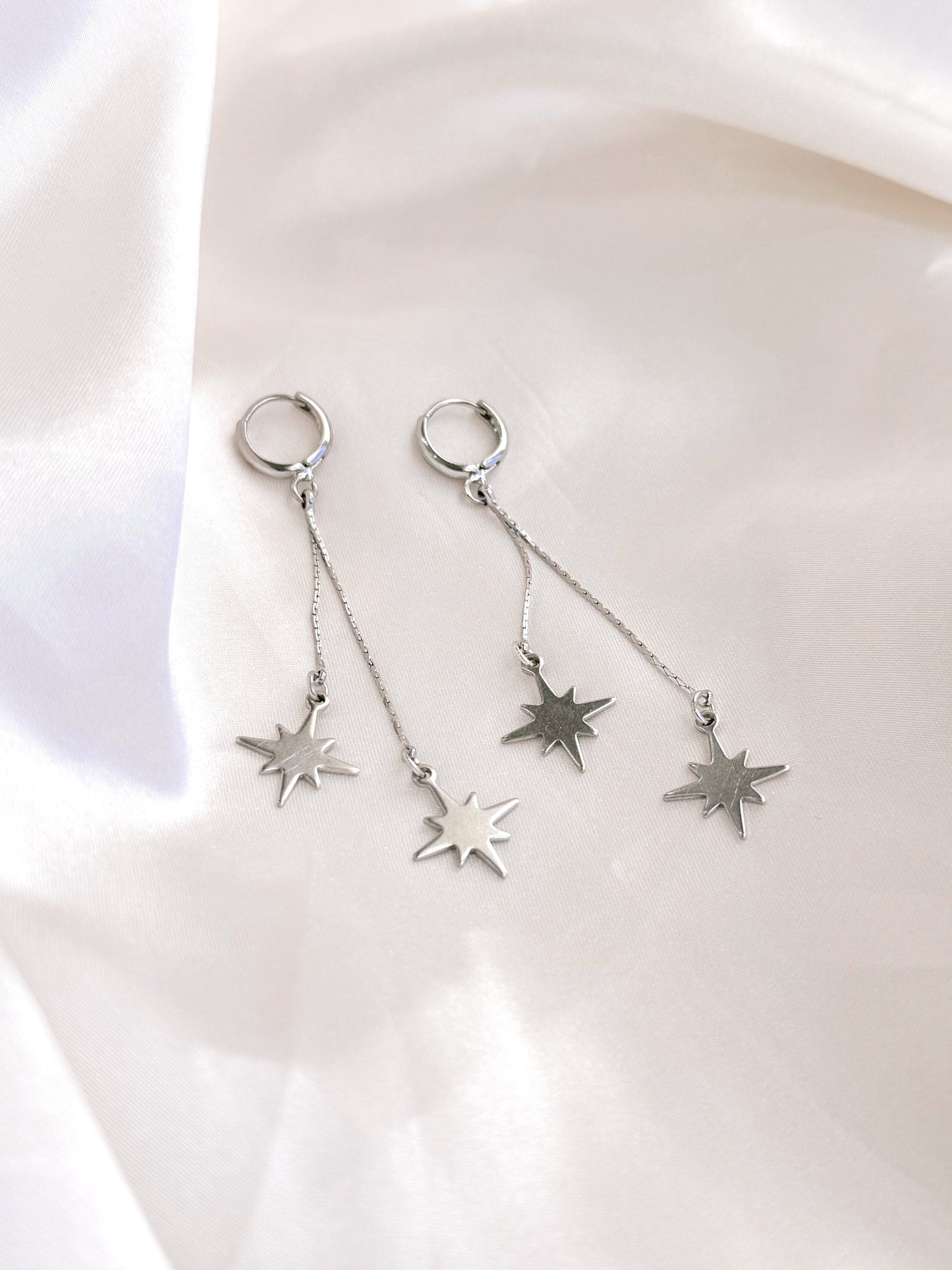 Staggered Star Drops - Concordia Style Boutique