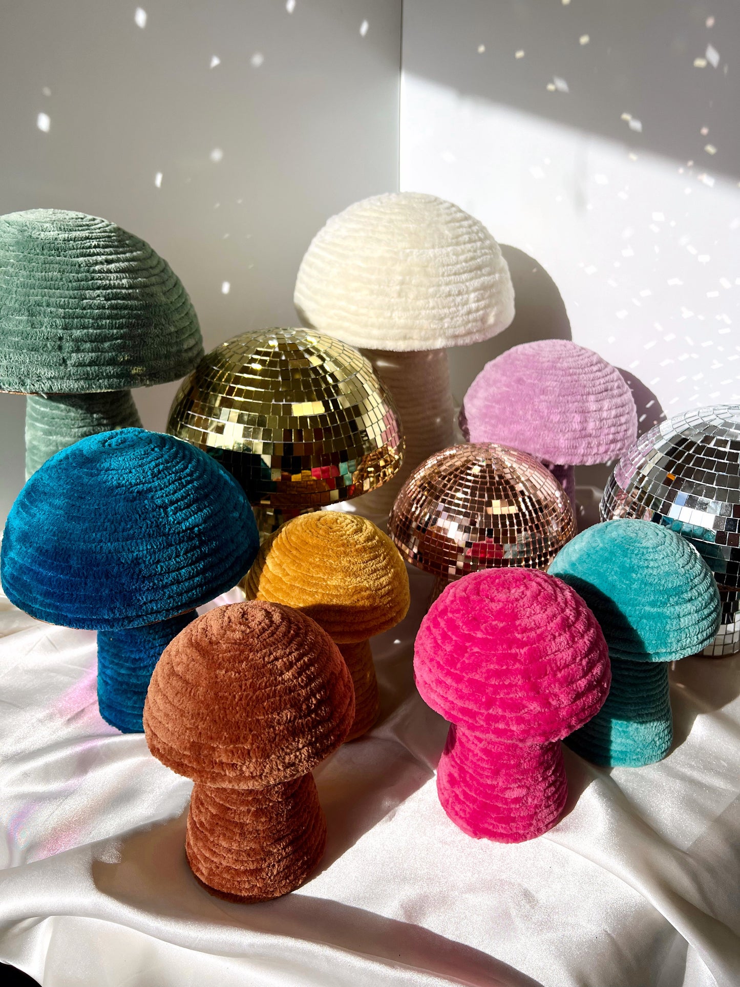 Regular Velvet Shroomie 2.0 - Concordia Style Boutique