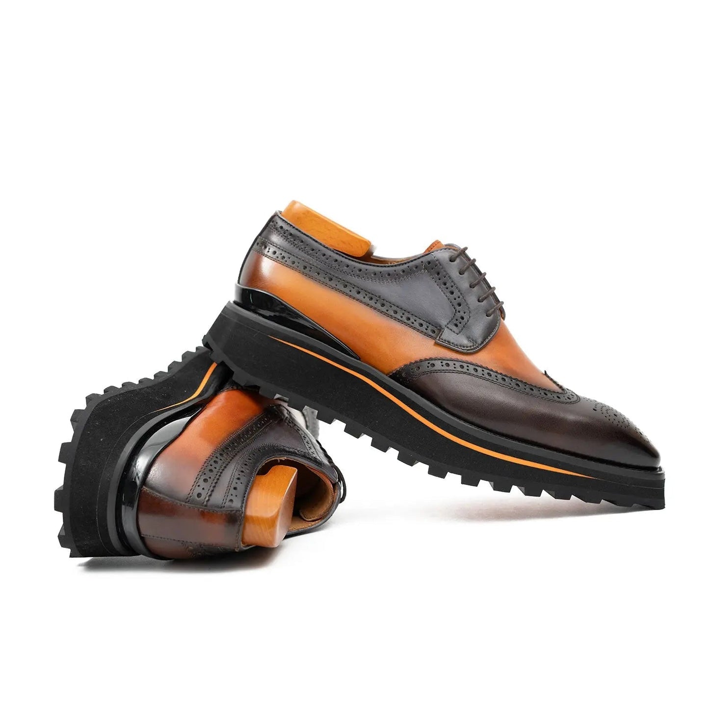 Thick-soled calfskin formal brogue derby shoes Blue