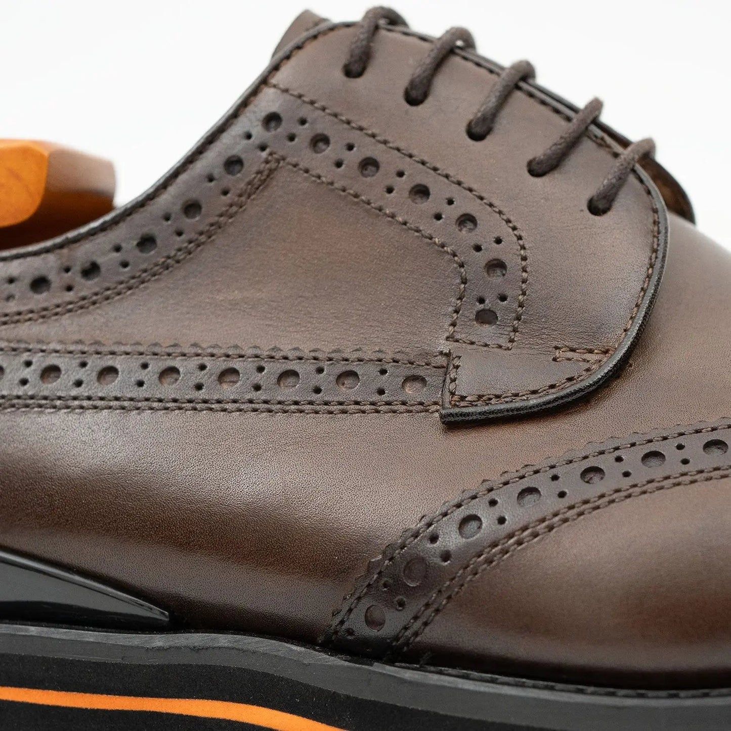 Thick-soled calfskin formal brogue derby shoes coffee