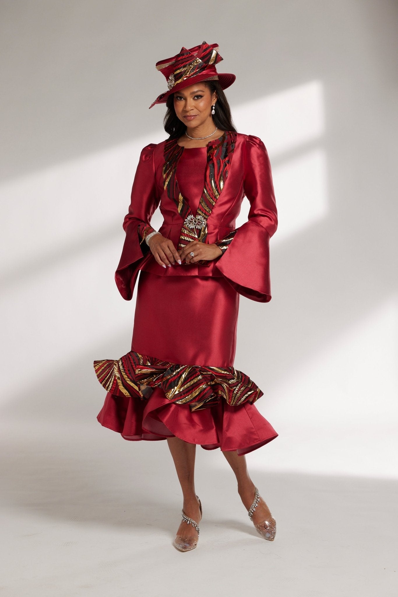 CONFIDENCE OF ELEGANCE SUIT