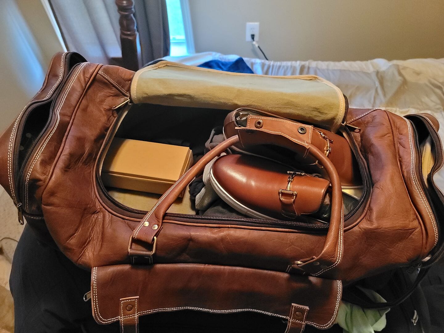 BOGO: Traveler Weekender Duffle Bag + FREE Toiletry Bag - Concordia Style Boutique
