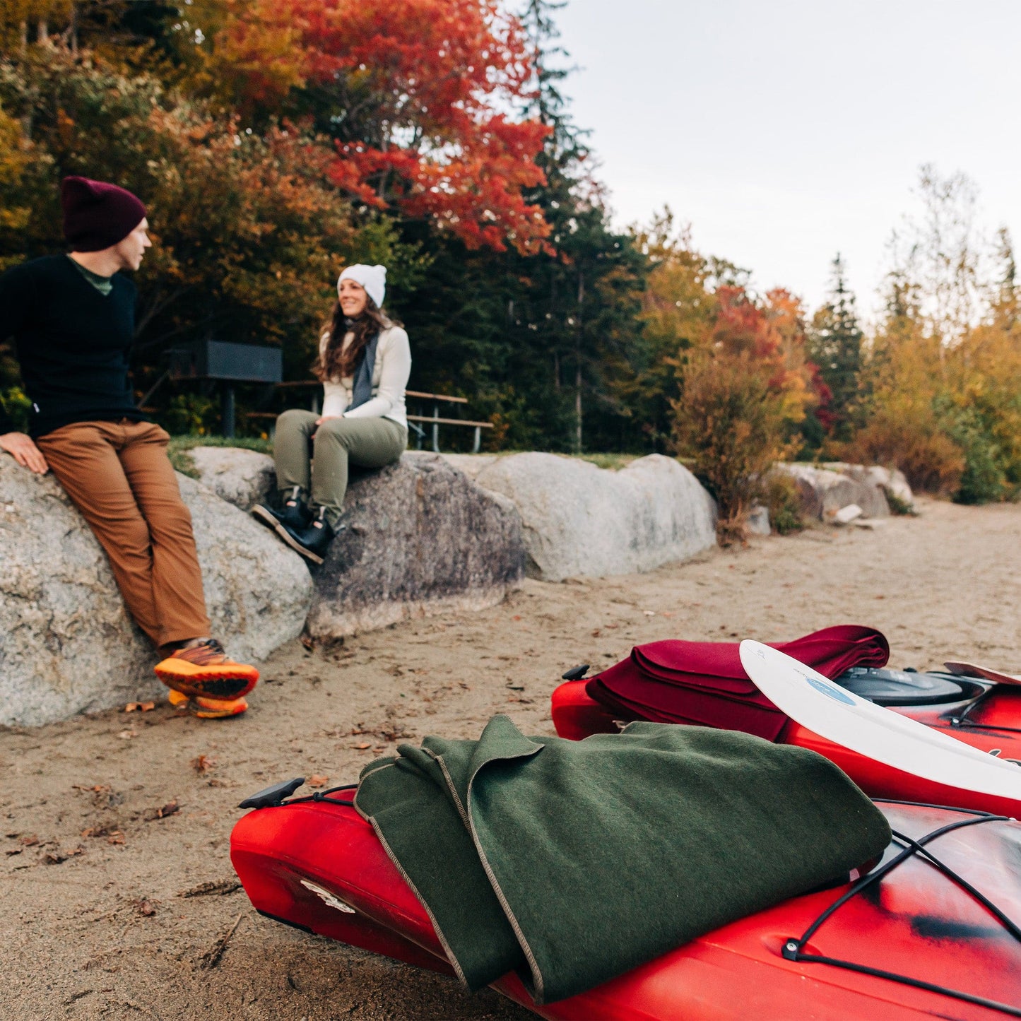 M33 - Lodge Twin Blanket White Mountain Woolen - Concordia Style Boutique