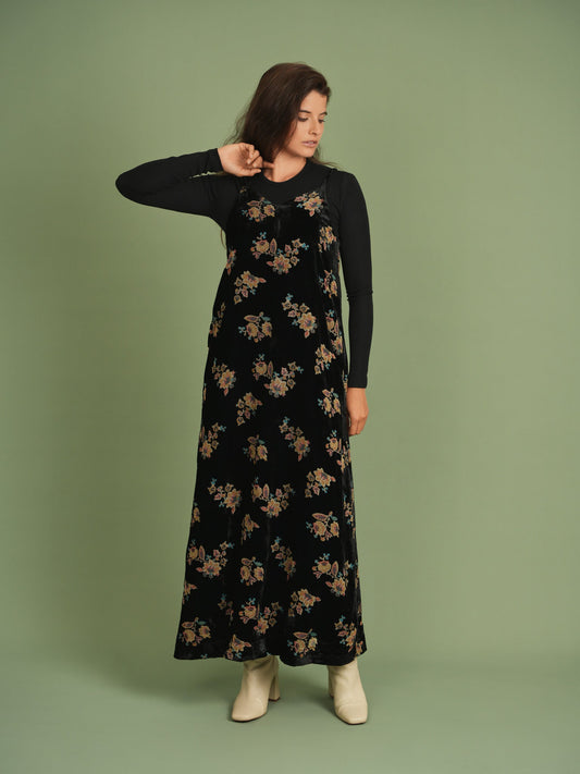 Velvet Floral Jumper - Concordia Style Boutique