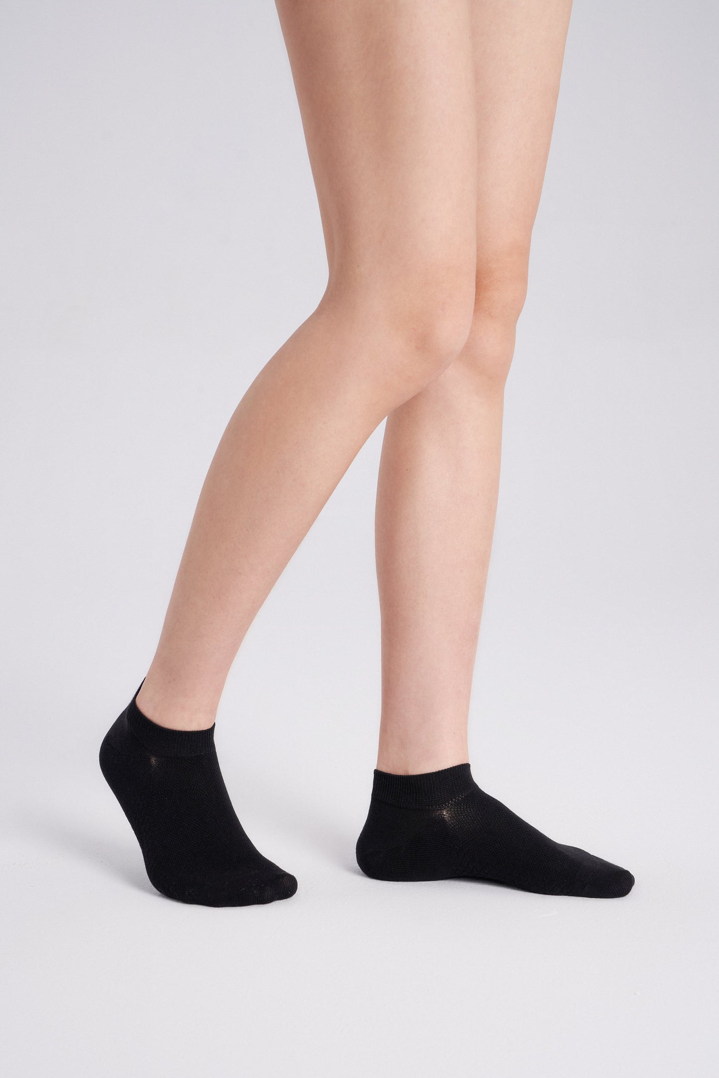 6-Pack Women's Antibacterial Massage Ankle Socks