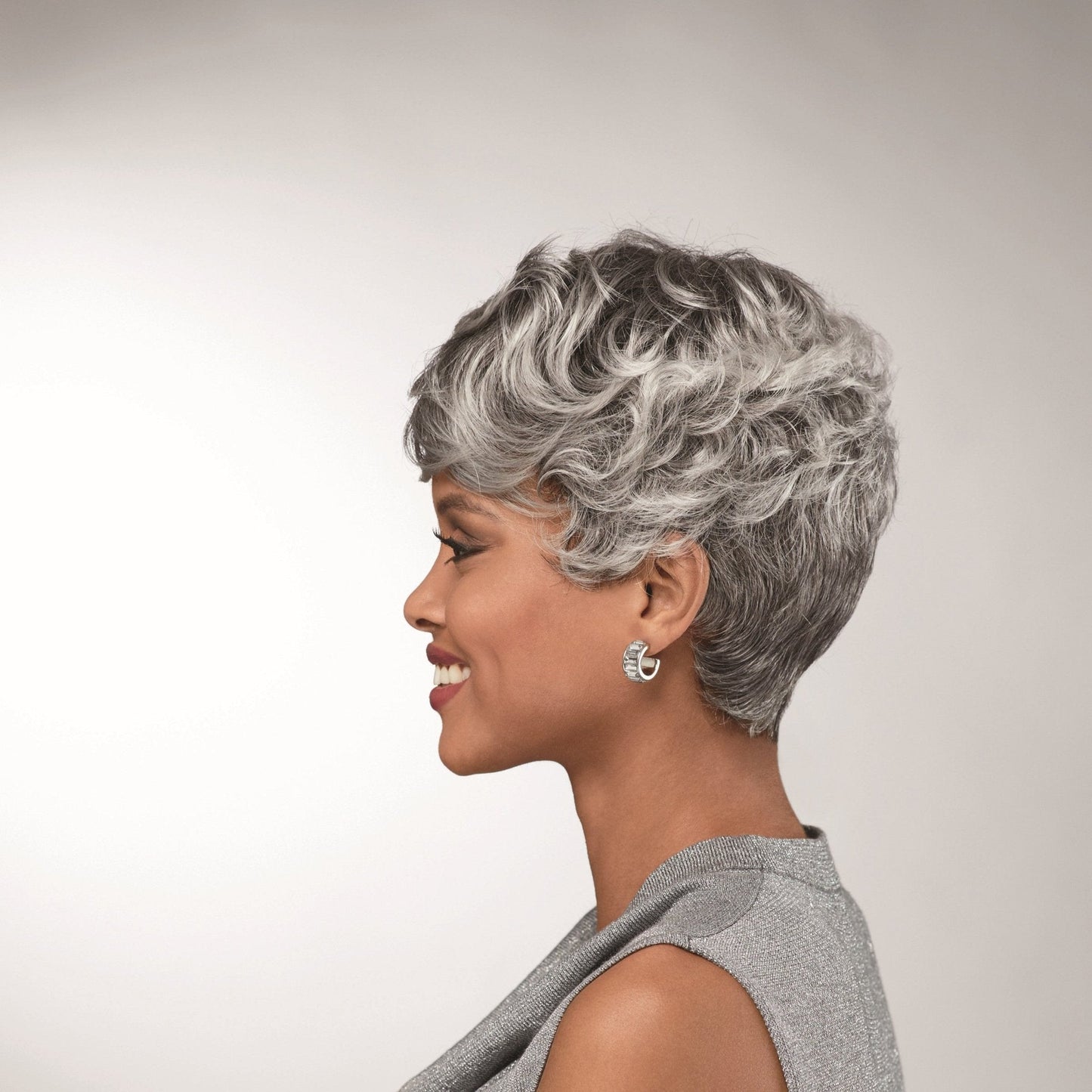 Alabama wig by Diahann Carroll™