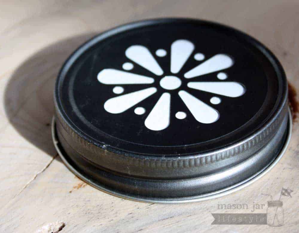 Antiqued Daisy Lids for Regular Mouth Mason Jars - Concordia Style Boutique