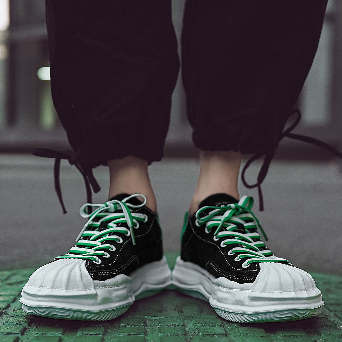 LQ225 EMA 11 Sneakers - Concordia Style Boutique