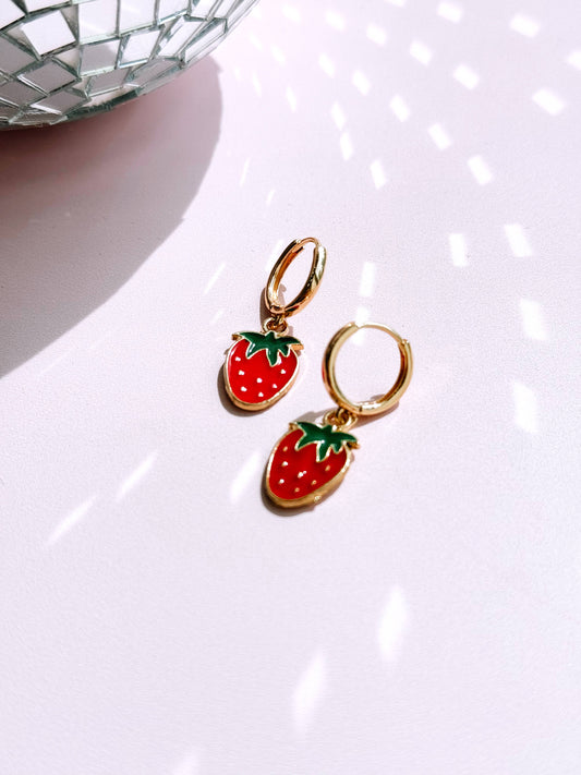 Strawberry Huggies - Concordia Style Boutique