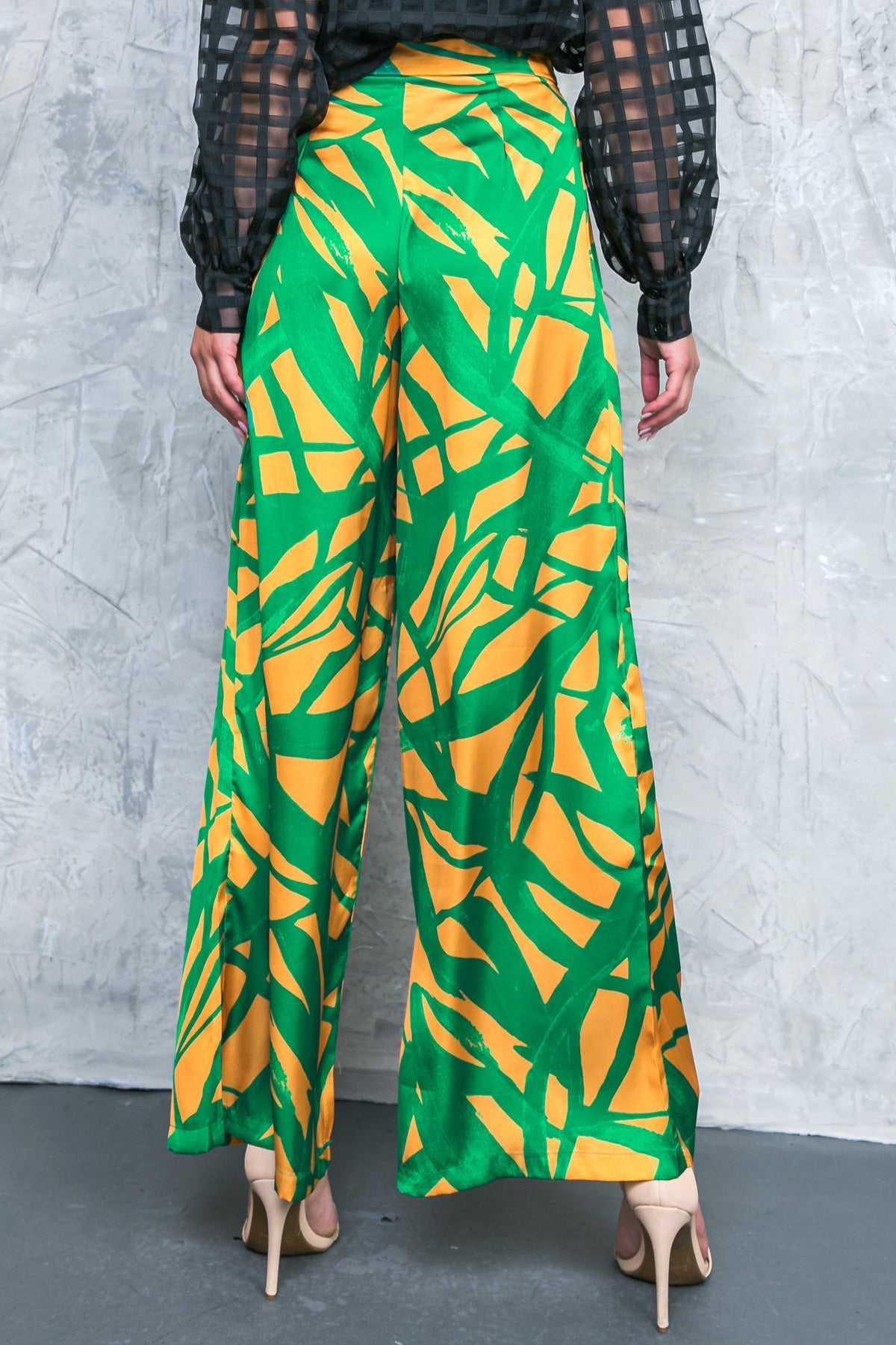 ALWAYS ABOUT YOU WOVEN PANTS - Concordia Style Boutique