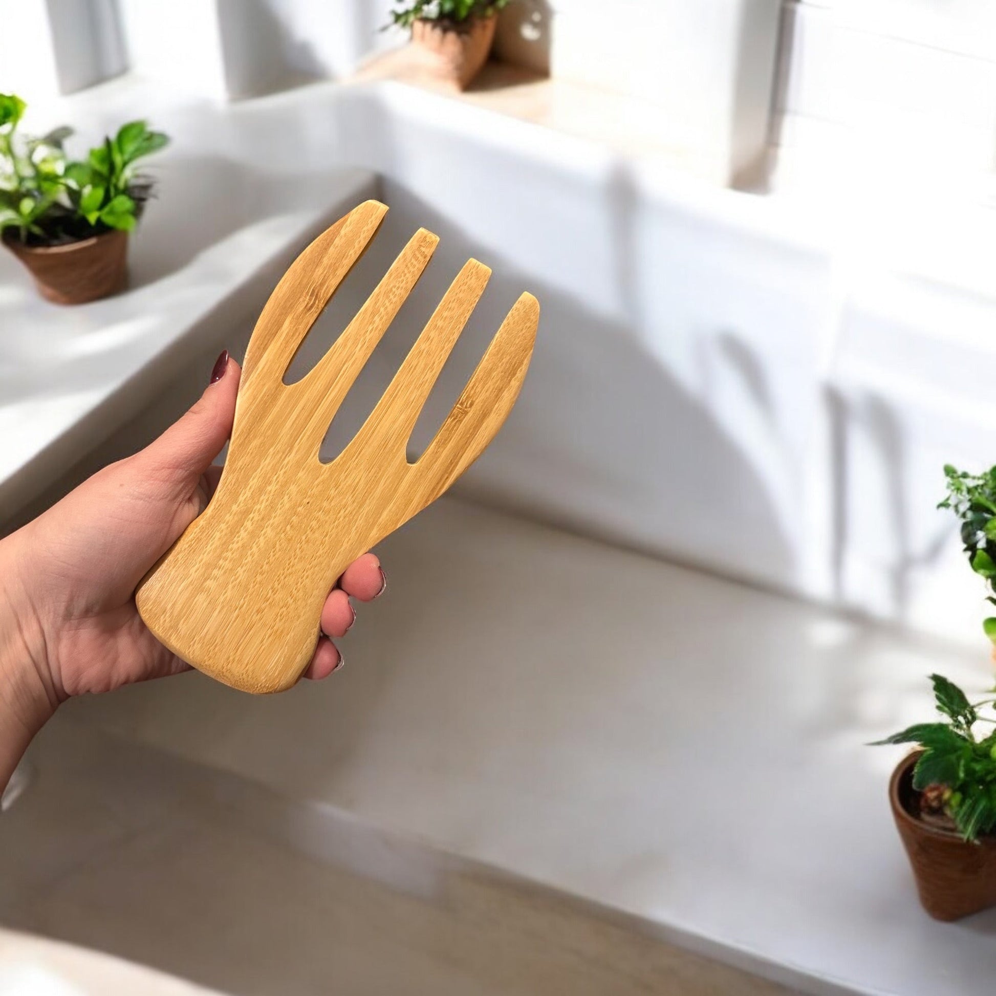 Bamboo Salad Hands | Set of 2 - Concordia Style Boutique