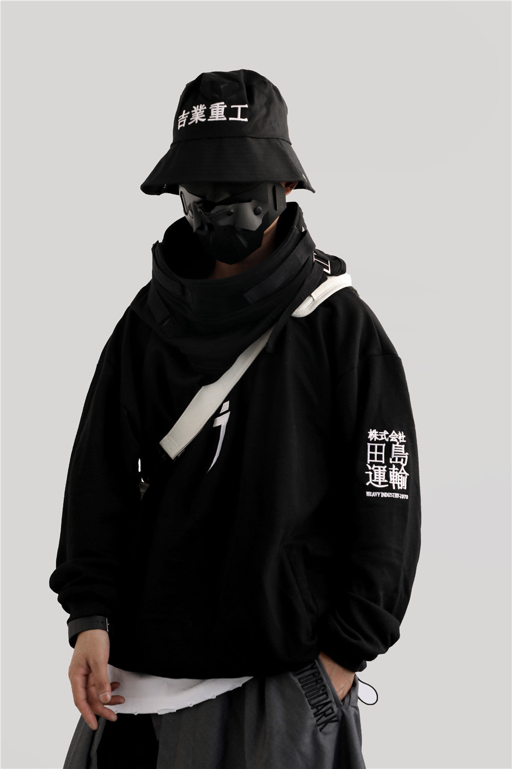 HiH6 I-Tech Hoodie - Concordia Style Boutique