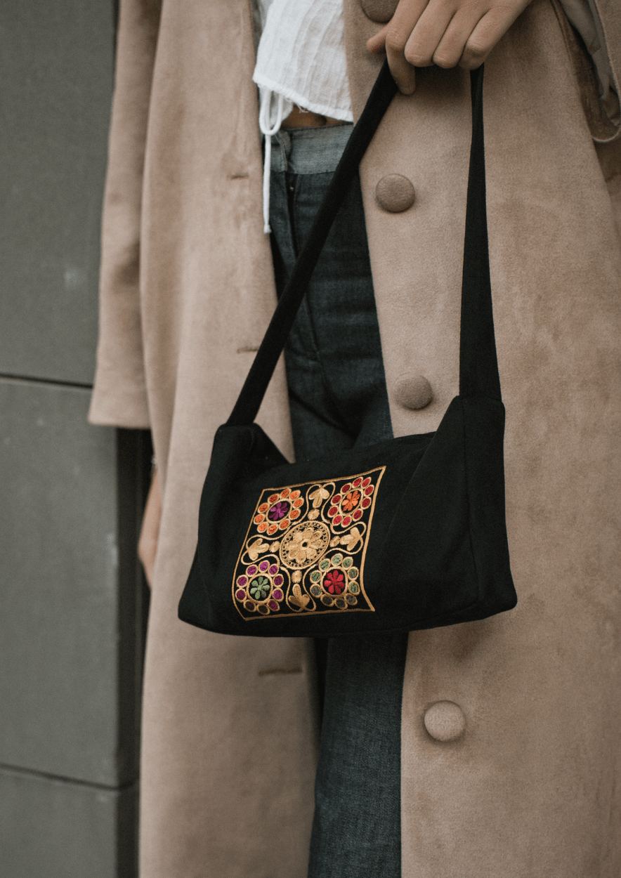 Bethlehem Embroidered Baguette Bag