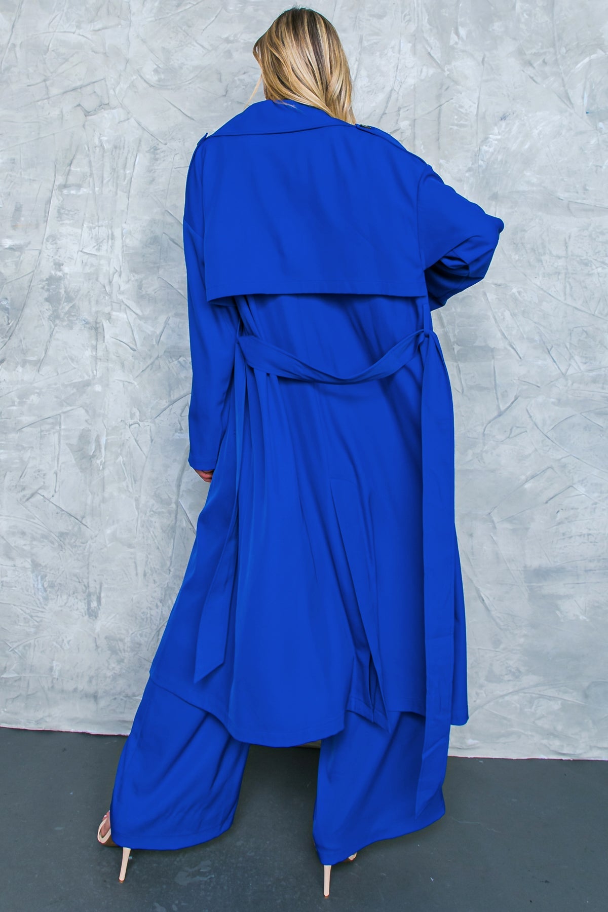 BOSS BABE WOVEN TRENCH COAT - Concordia Style Boutique