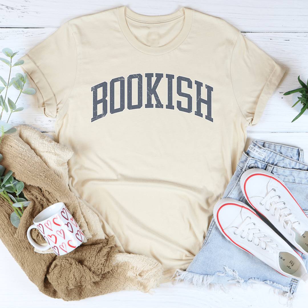 Bookish Tee - Concordia Style Boutique