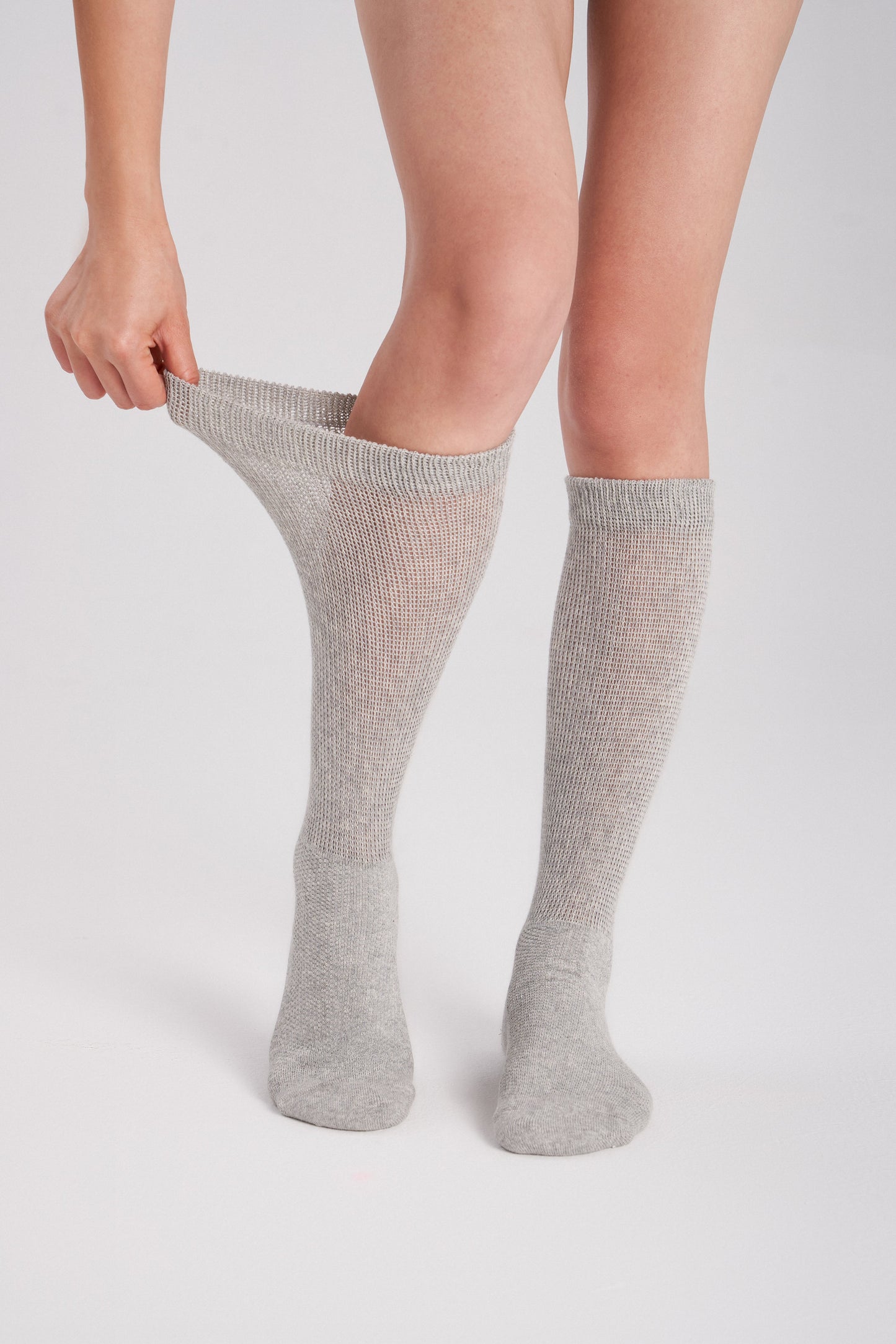Women's Diabetic Socks with Circulation Support