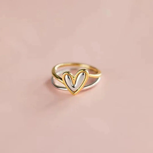 Vera Heart Ring