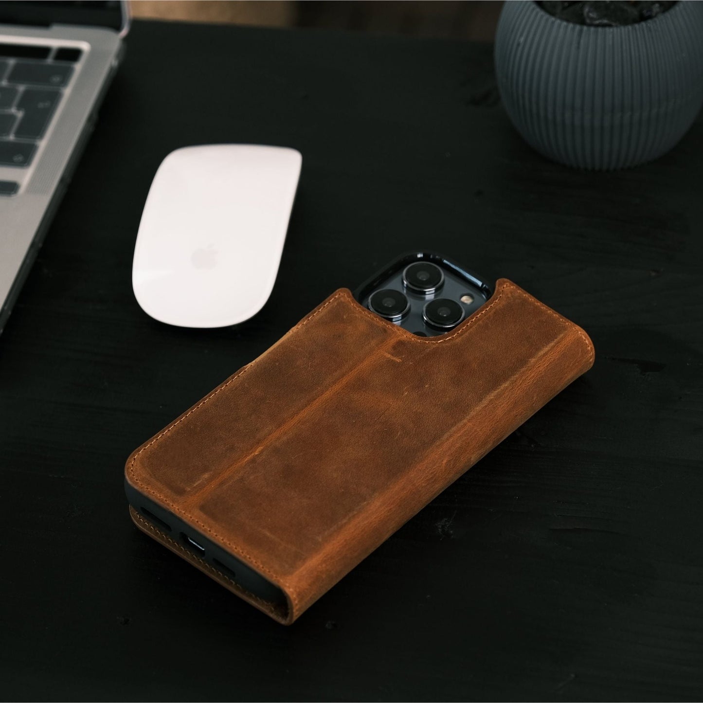Casper Leather iPhone 15 Series Wallet Case - Concordia Style Boutique