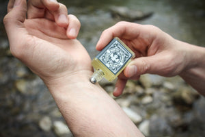 Descriptive image text