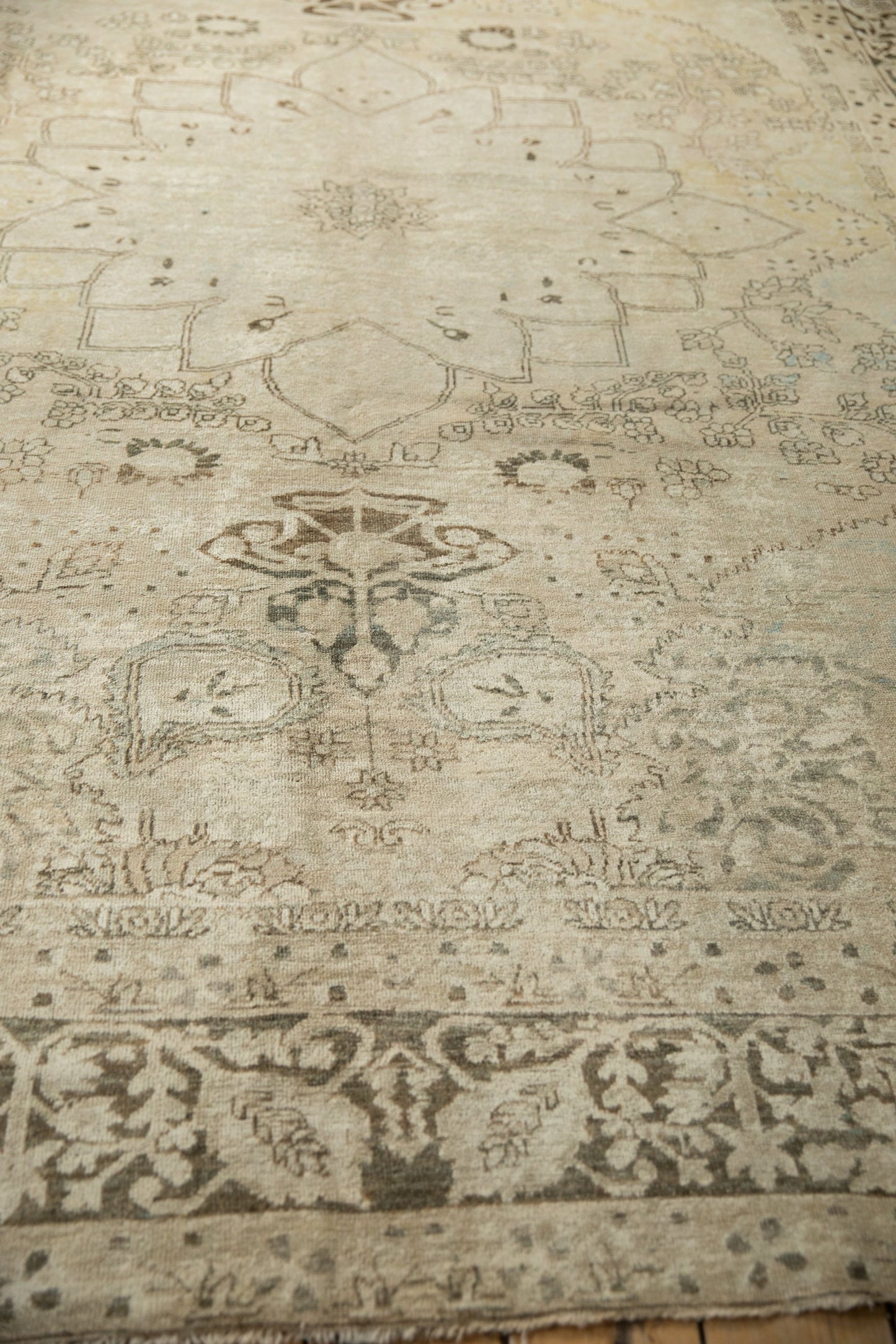 8x11 Antique Distressed Kerman Carpet