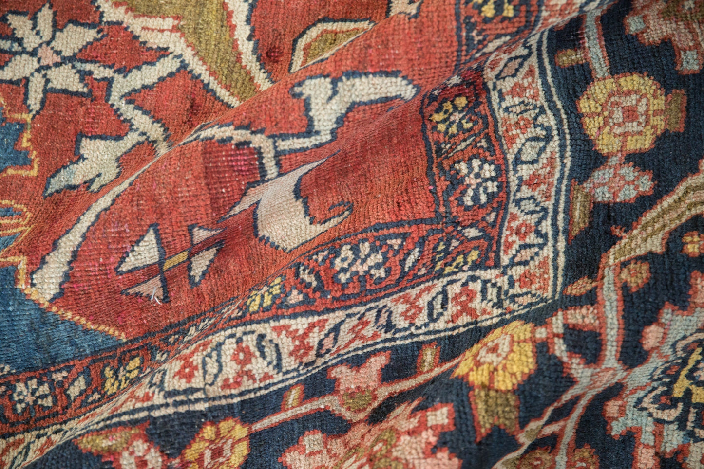 11.5x16.5 Antique Heriz Carpet