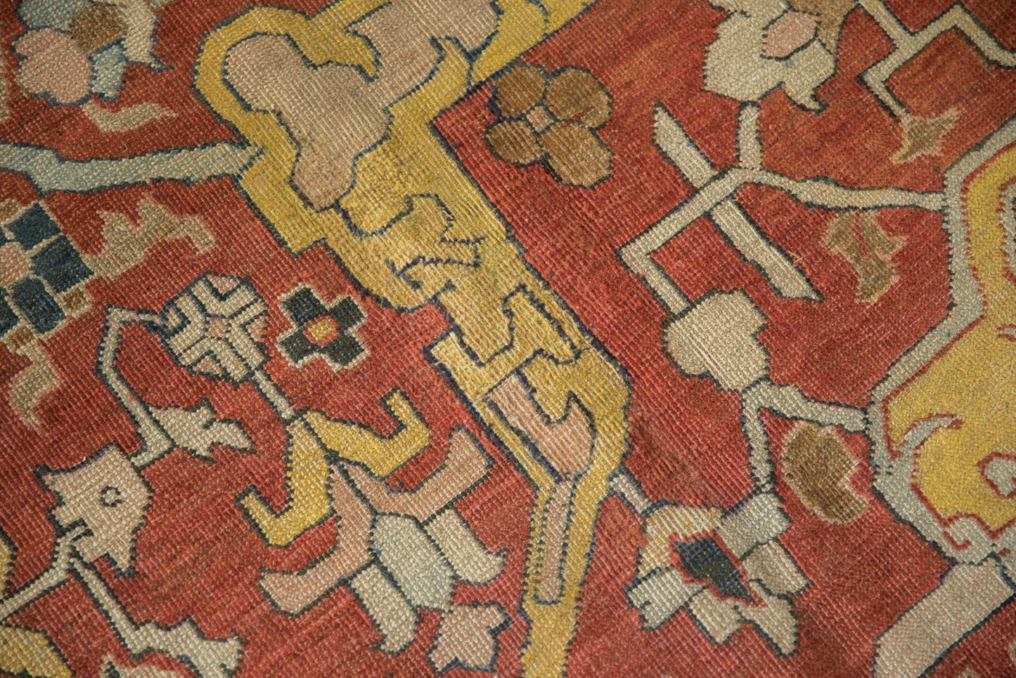 11.5x16.5 Antique Heriz Carpet