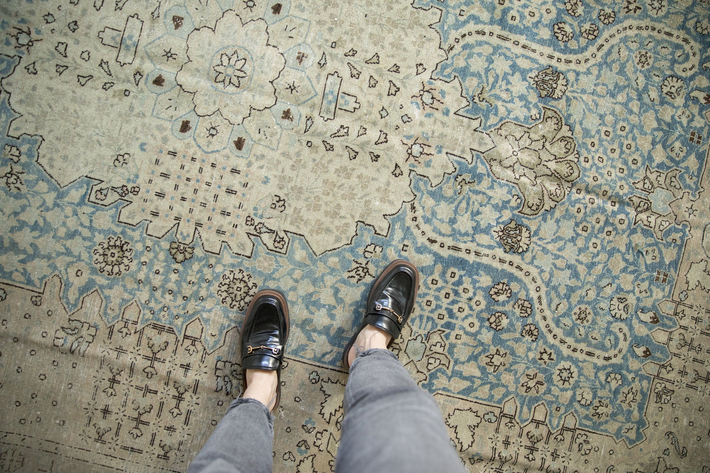 9x12.5 Vintage Distressed Tabriz Carpet