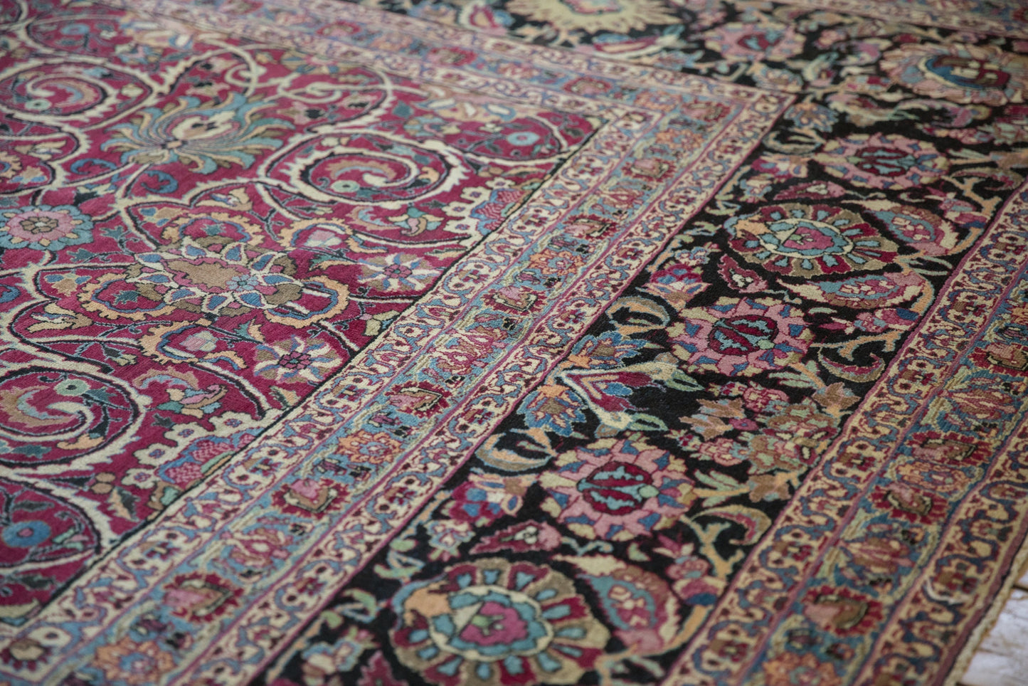 8x11 Antique Meshed Carpet