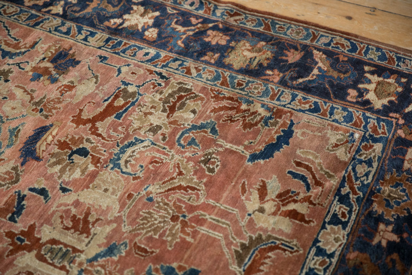 6x9.5 Antique Fine Distressed Lilihan Carpet