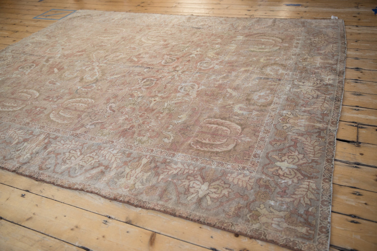 7x8.5 Antique Distressed Sultanabad Carpet