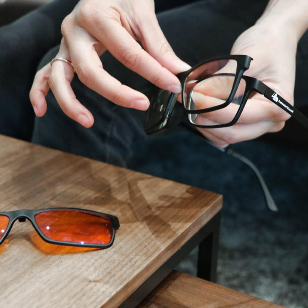 Versa Blue Light Blocking Glasses – 2 in 1 Clip On Lenses - Concordia Style Boutique