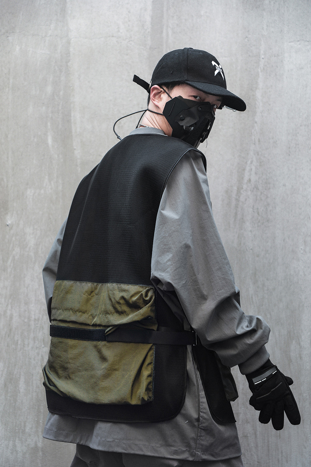 HiV1 Wilderness Vest - Concordia Style Boutique