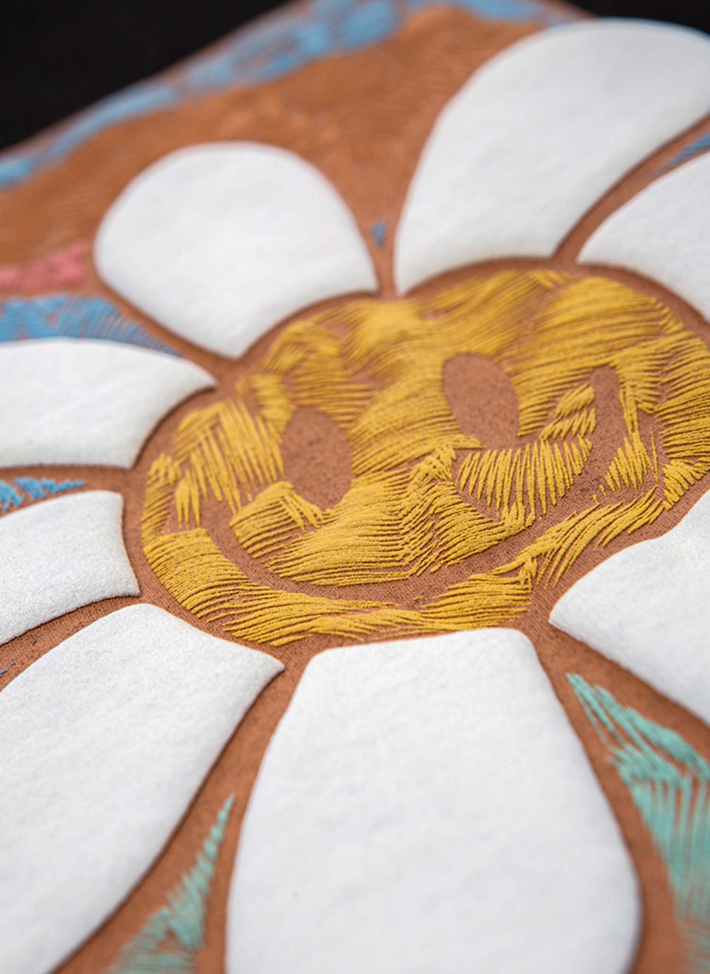 Color Artwork Daisy Tee - Concordia Style Boutique