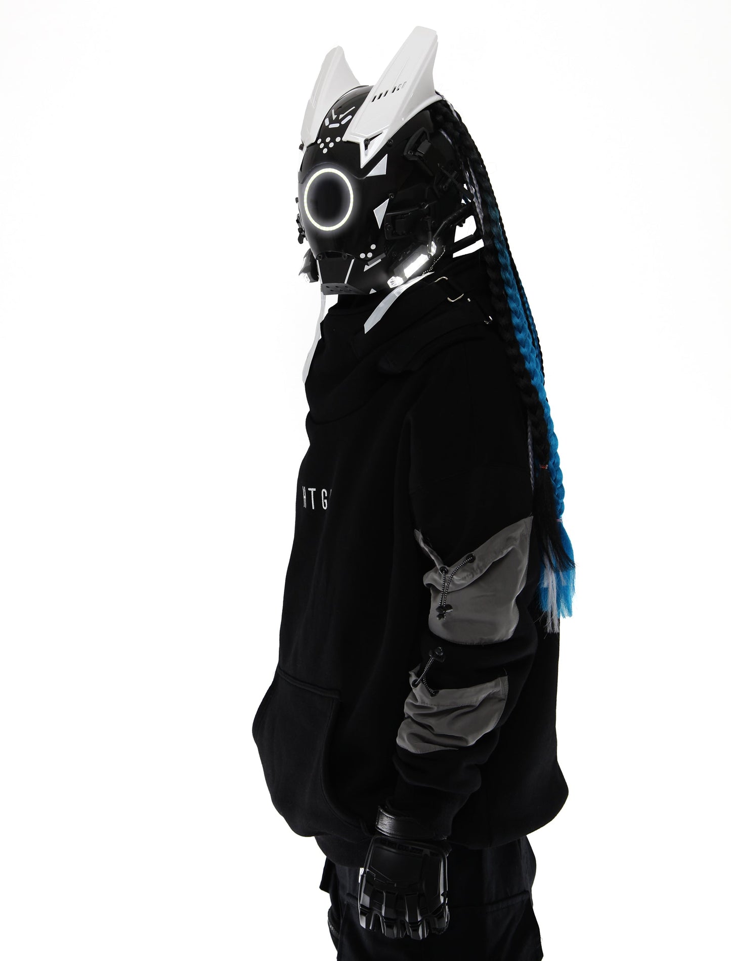 D-Ci White Tech Mask (With Braids) - Concordia Style Boutique