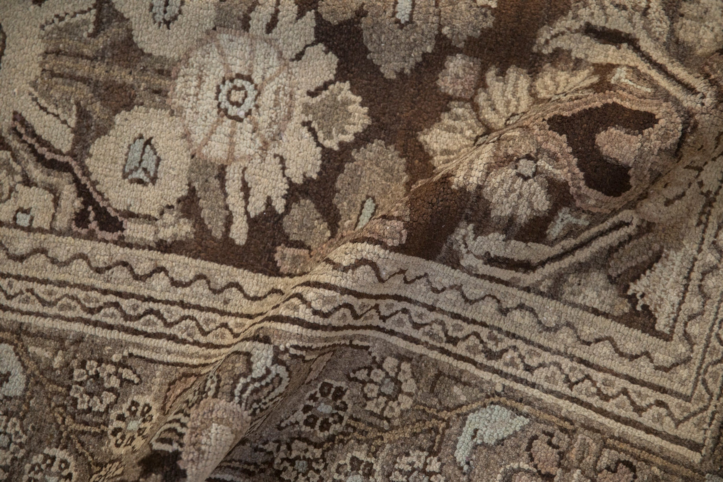 7x10.5 Vintage Distressed Bibikabad Carpet