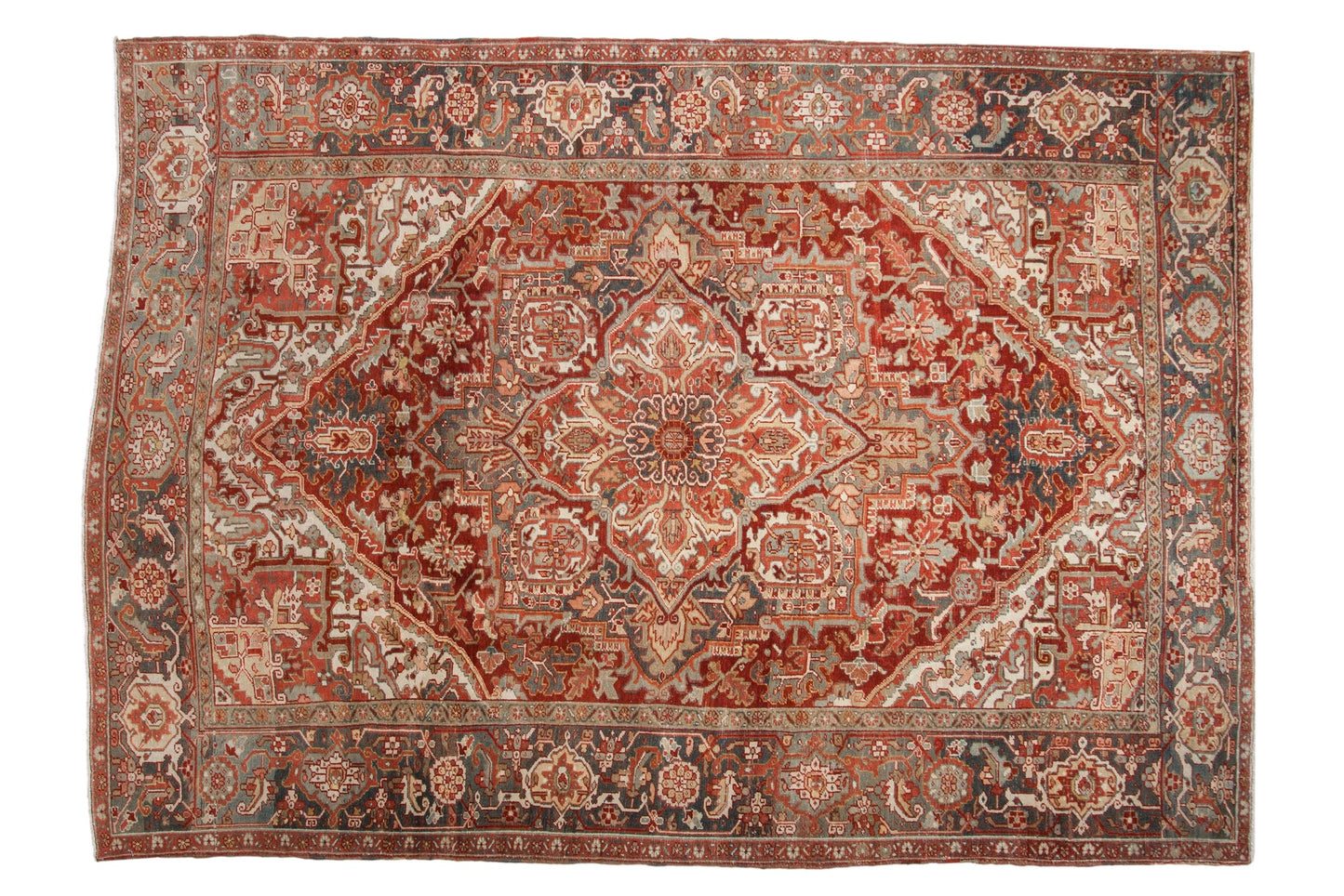 8x11 Vintage Distressed Heriz Carpet