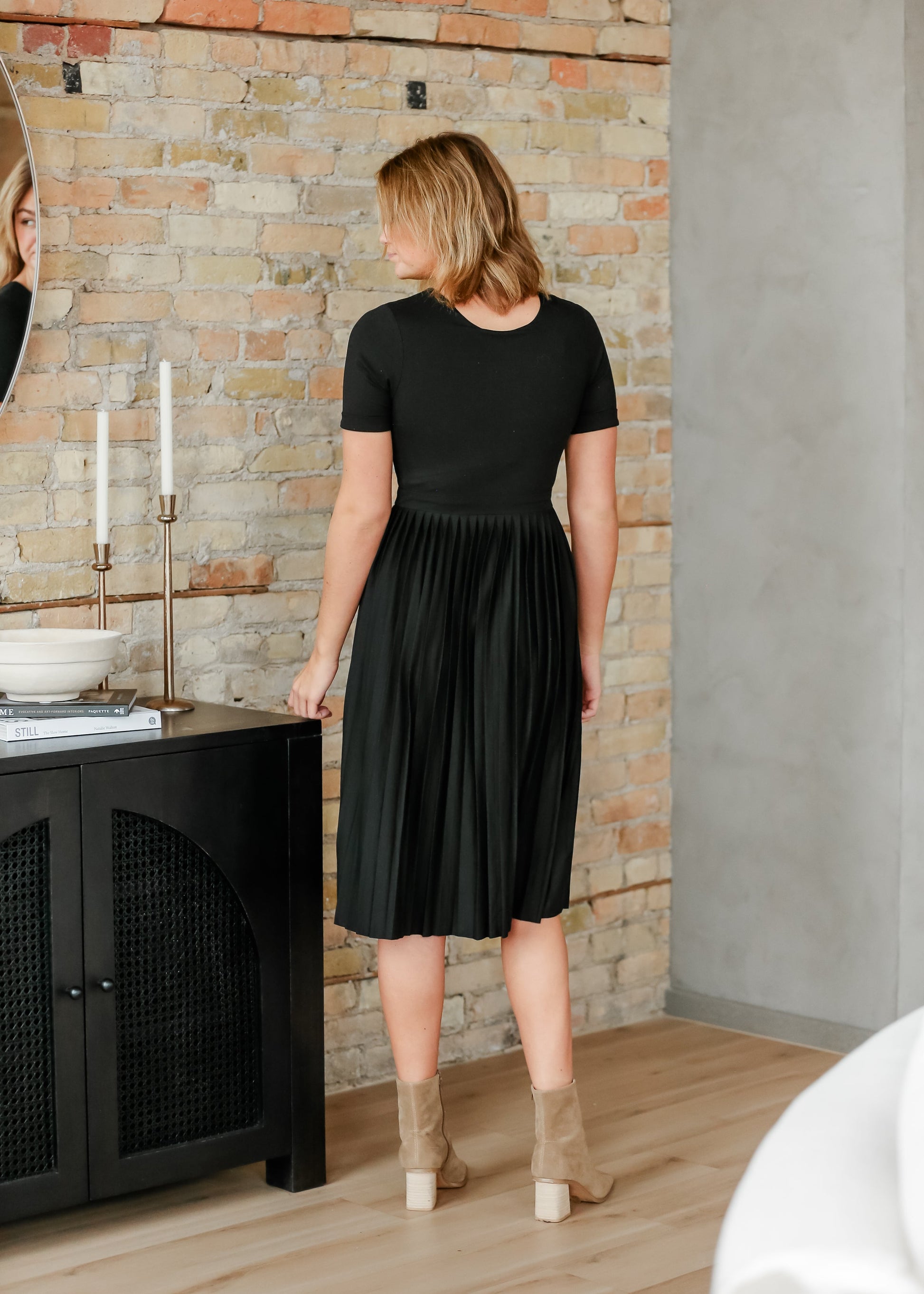 Emersyn Pleated Midi Dress - Concordia Style Boutique