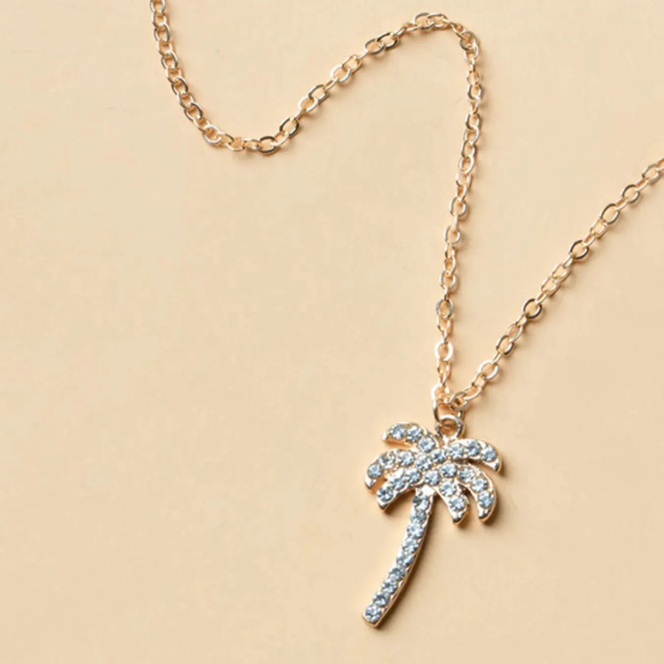 Palmlight Pendant Necklace