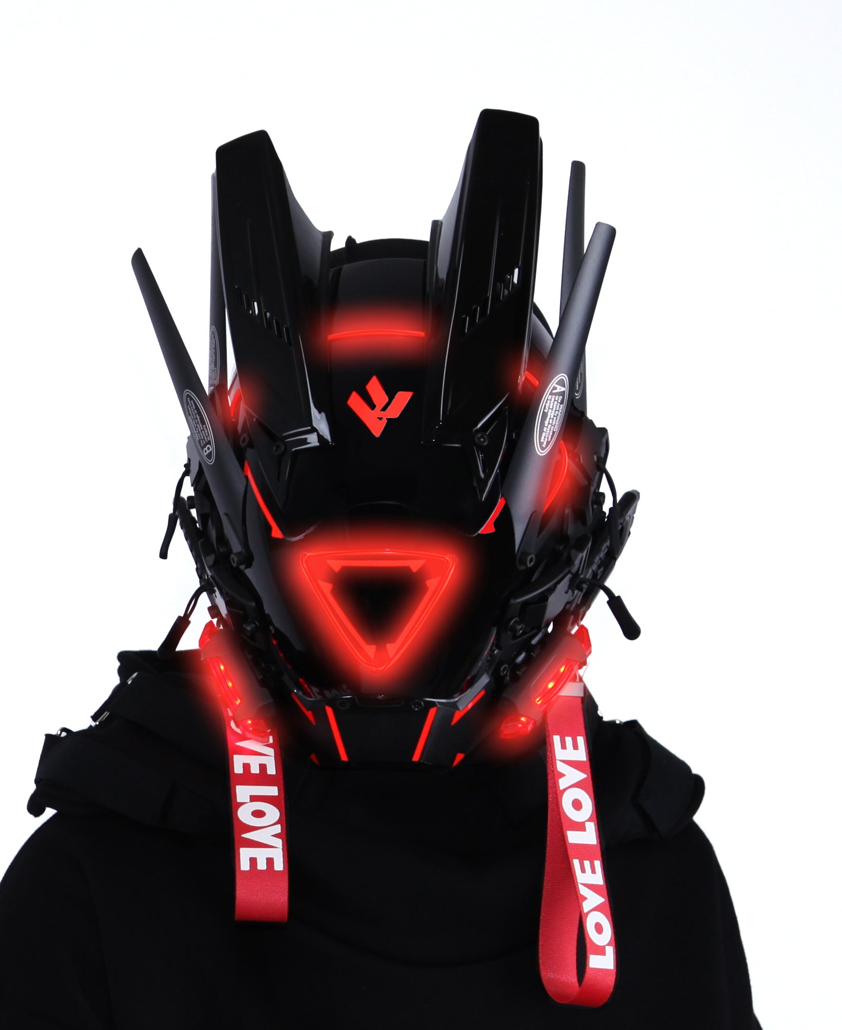 B-TR Red Tech Mask - Concordia Style Boutique