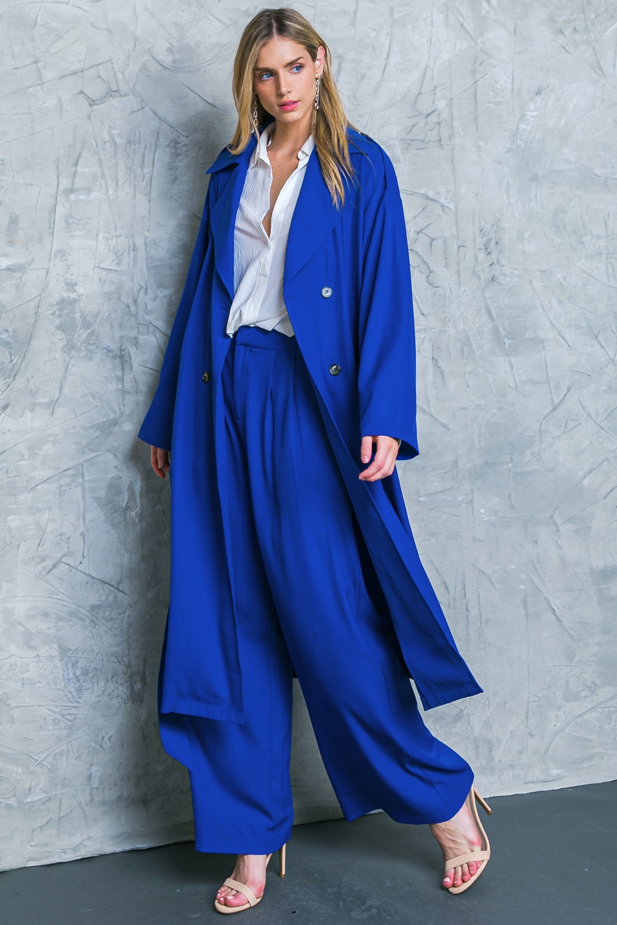 BOSS BABE WOVEN TRENCH COAT - Concordia Style Boutique