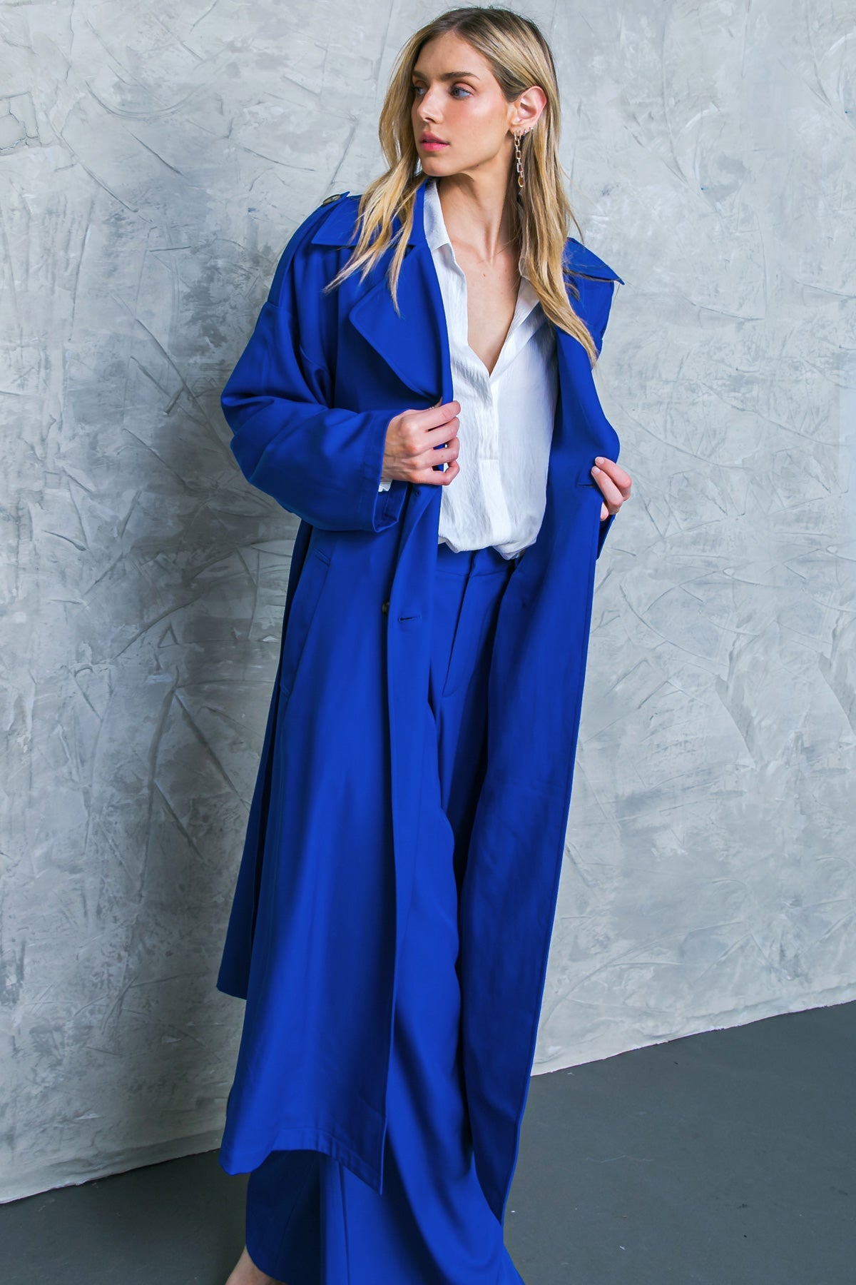 BOSS BABE WOVEN TRENCH COAT - Concordia Style Boutique