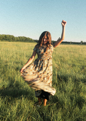 Descriptive image text