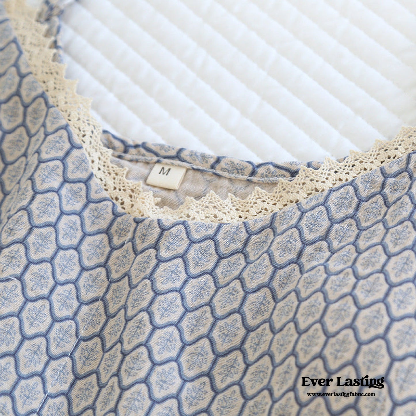 Floral V Tank and Long Pants with Cardigan Cotton Pajama Set / Blue