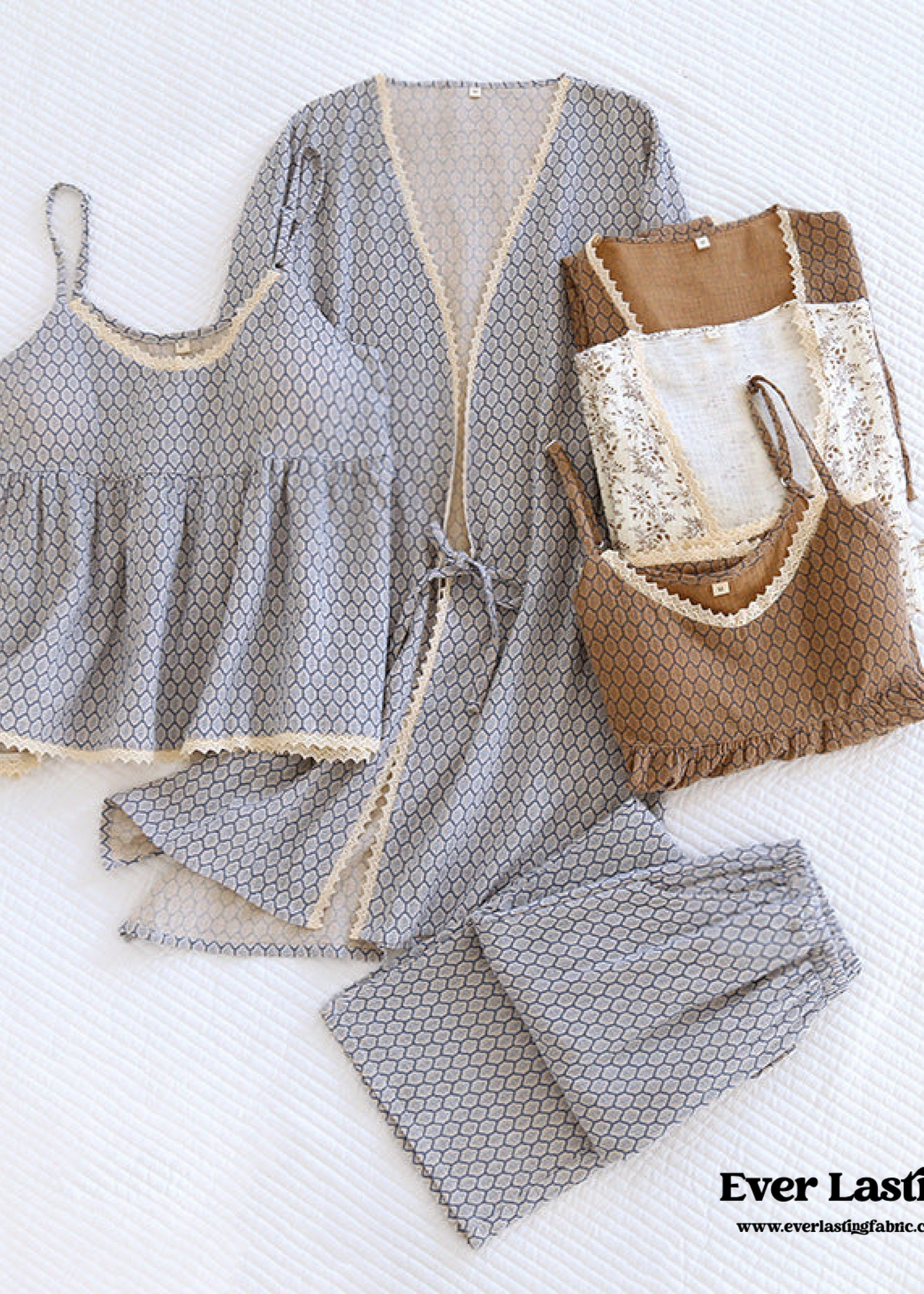 Floral V Tank and Long Pants with Cardigan Cotton Pajama Set / Blue