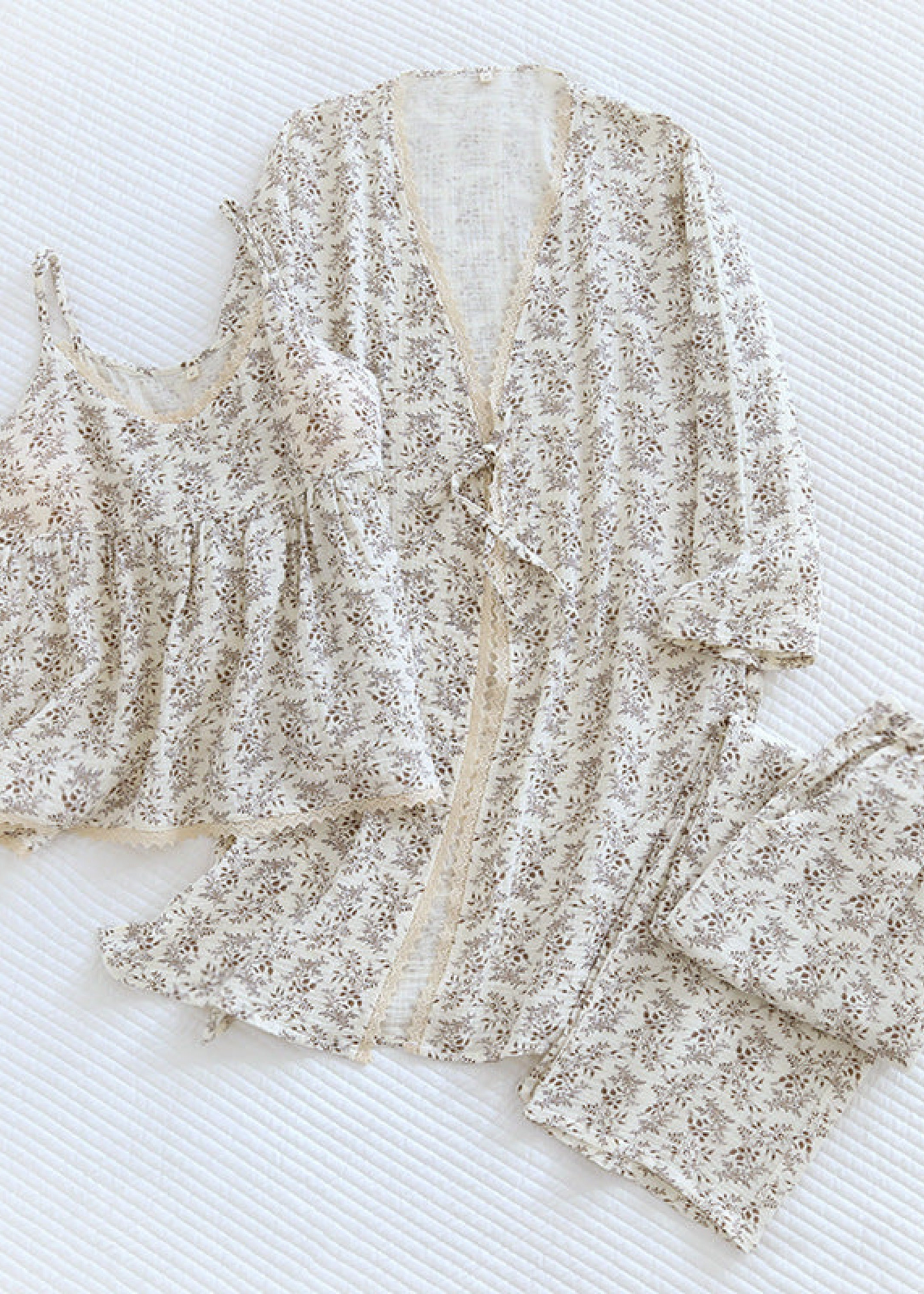 Floral V Tank and Long Pants with Cardigan Cotton Pajama Set / Blue