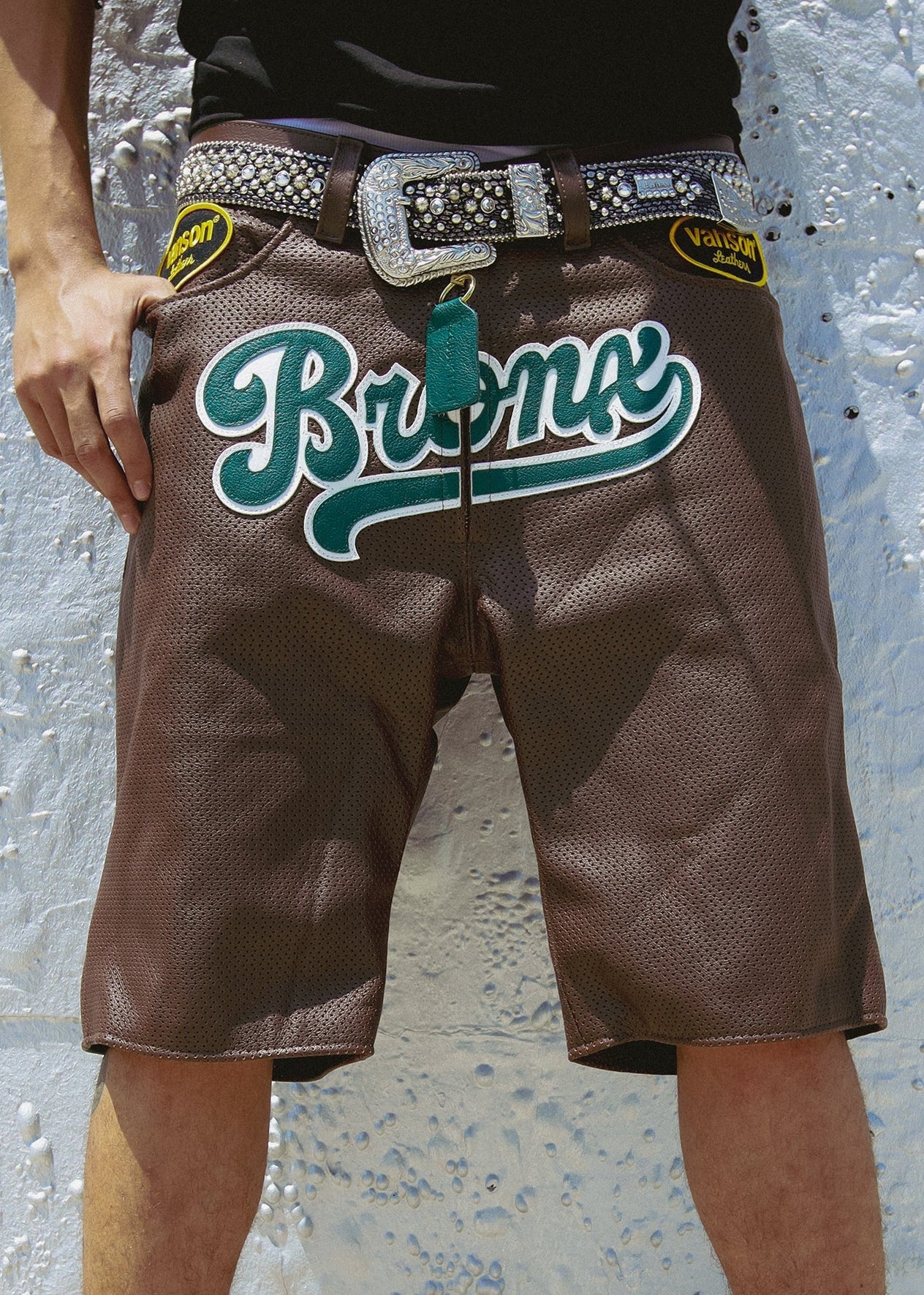 FLY GEENIUS X VANSON | LEATHER SHORTS | BRONX - BROWN